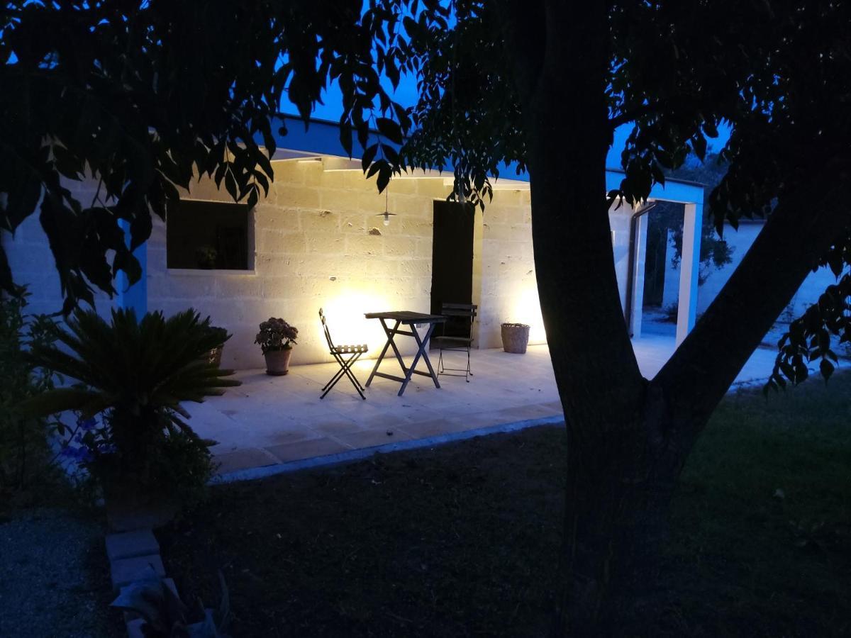 Casetta Vacanza In Campagna Aradeo Exterior photo