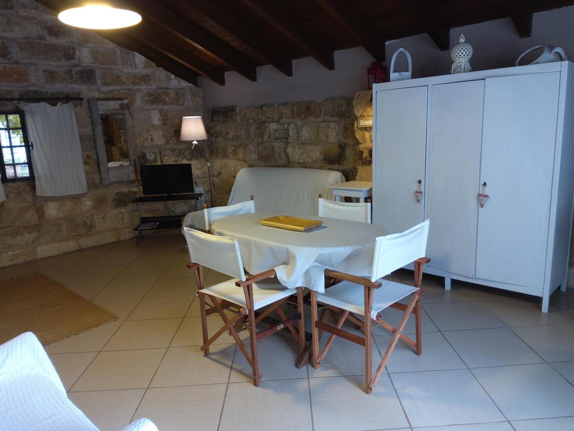 Casetta Vacanza In Campagna Aradeo Exterior photo