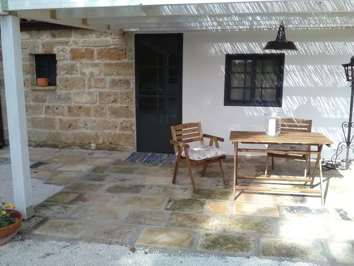 Casetta Vacanza In Campagna Aradeo Exterior photo